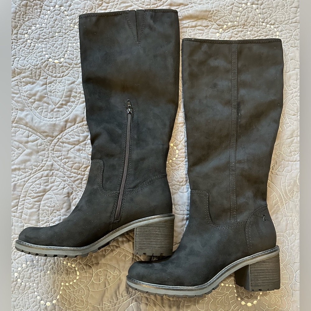 Zodiac Womenās Black Gwyn Boots NWT Size 9.5
